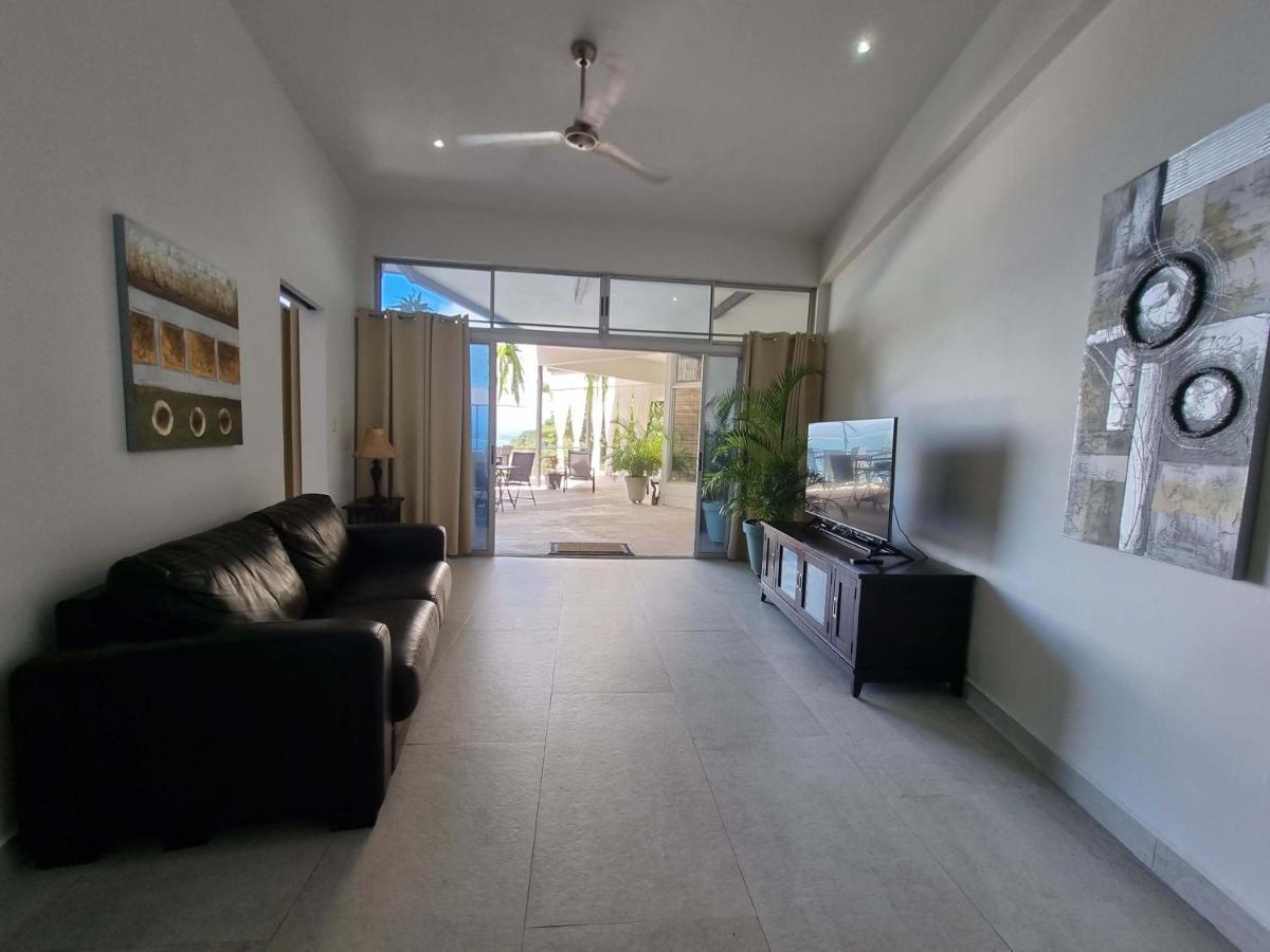 Hotel Vista Ocean Suites Boutique Event Venue 4*